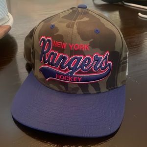 New York rangers camo snap back